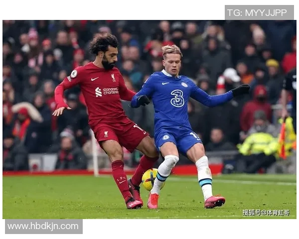 英超激战切尔西逆转利物浦争议判罚引发全场热议