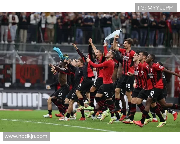 西甲精彩对决AC米兰大胜那不勒斯球员帽子戏法点燃全场激情